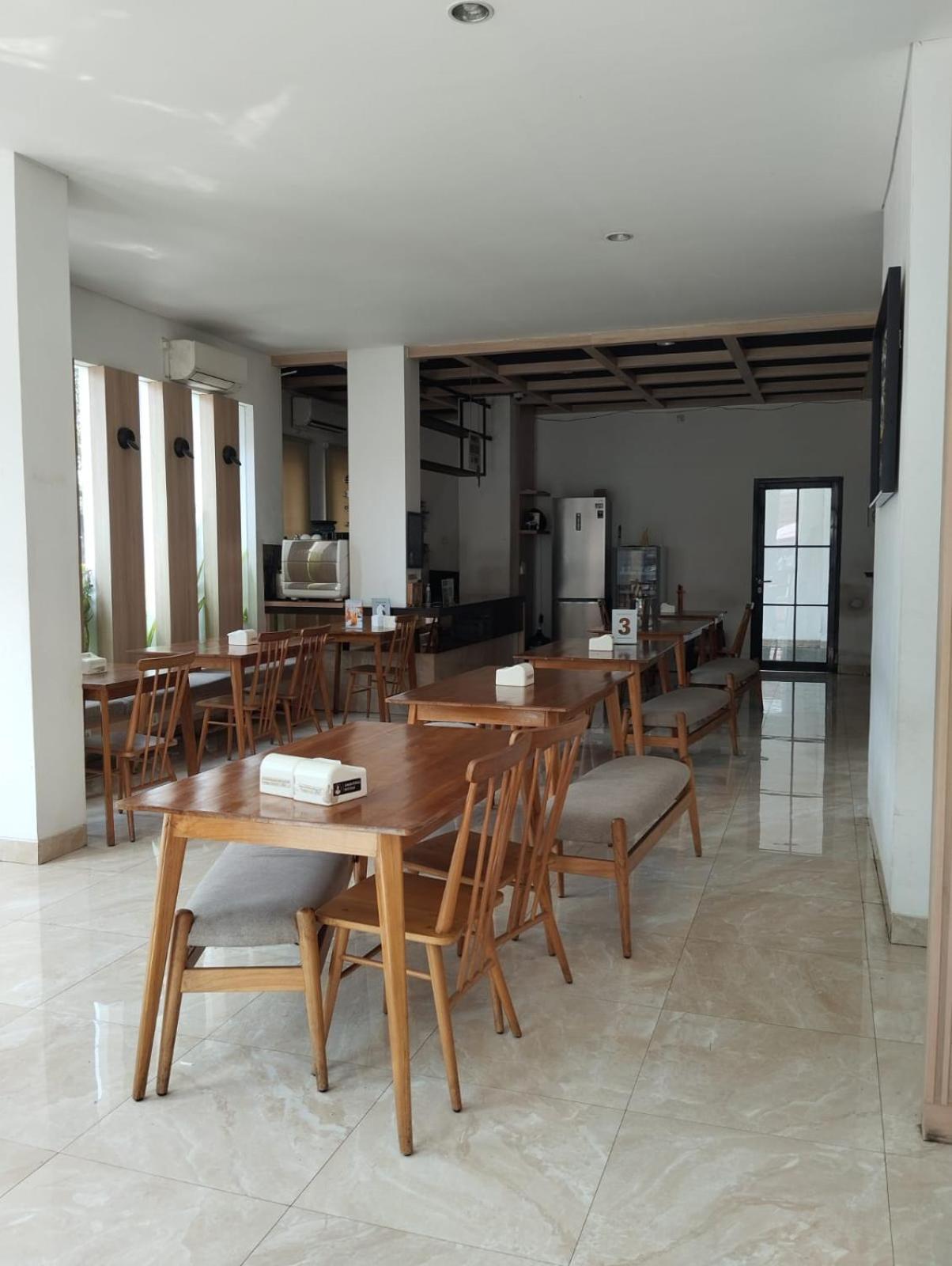 Homi Stay Surakarta (Solo) Exterior foto